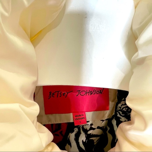 Betsy Johnson Cream Knee Length Puffer Coat - L - Picture 6 of 7